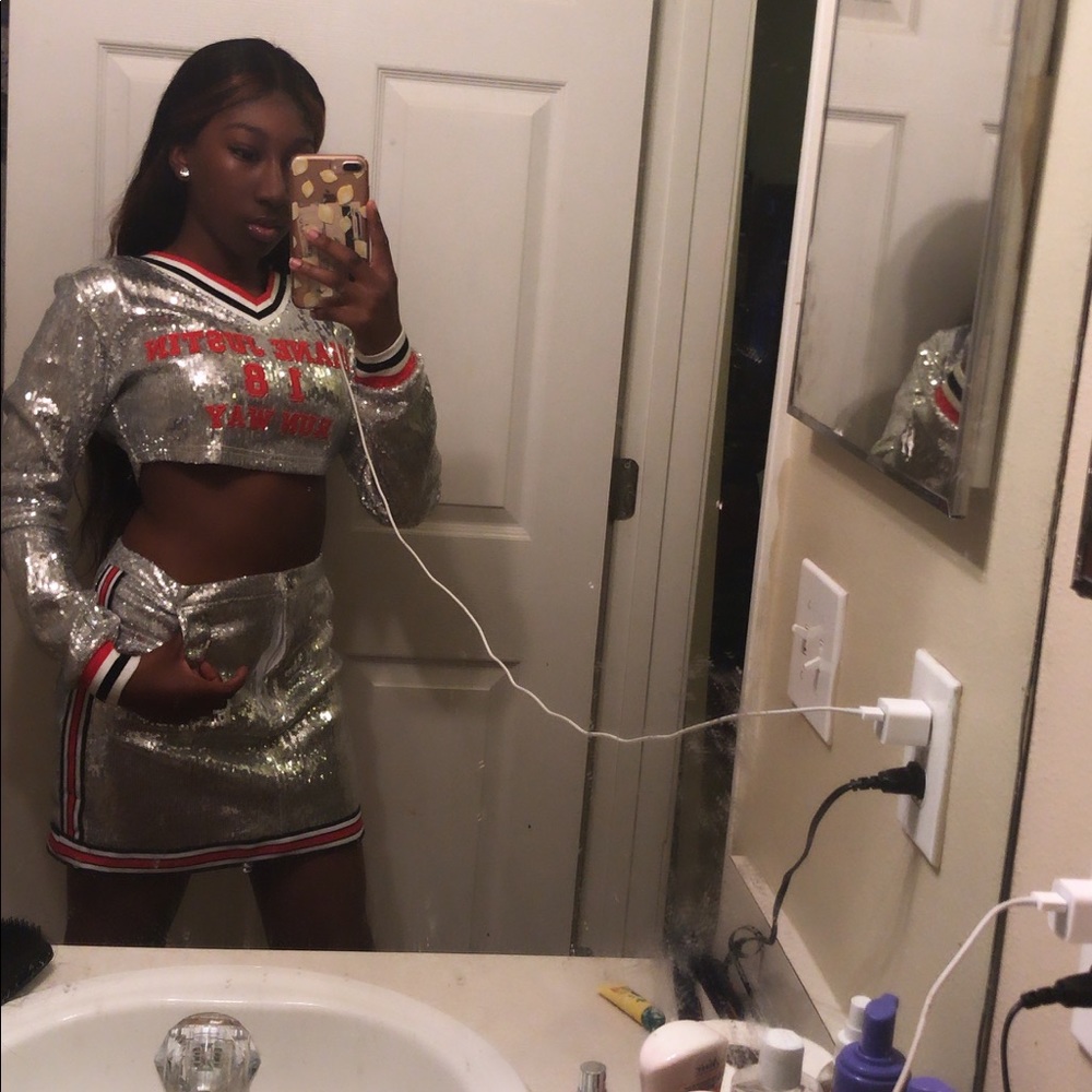 Shane Justin Runway 18 Two piece